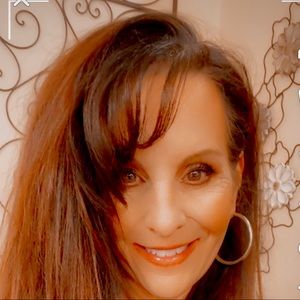 Meet your Posher, Ann